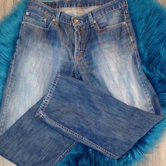 VINTAGE Levis 33x30 2012 514's, Distressed, Trending, Stylish, Dudecore, Classic - Picture 2 of 8